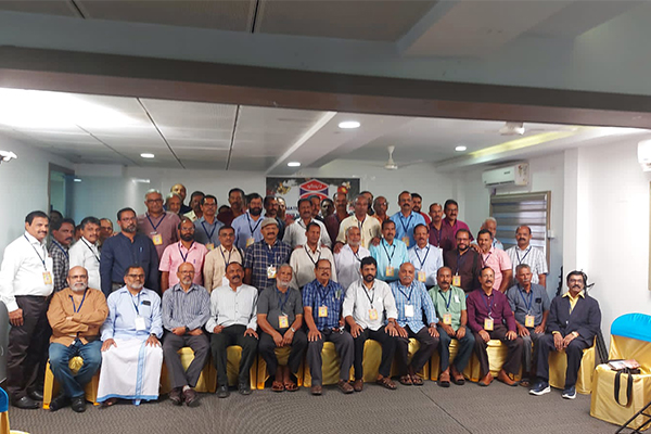 لقاء أكثر من 160 موظف من نابكو الوطنية السابقين في الهند